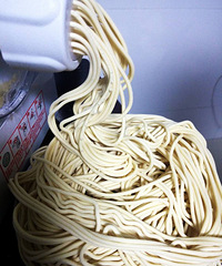 �������࣬һ���˸ɵ��˱����ƻ����һ������