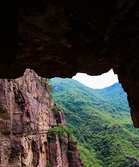 ռǡλĵһϿ̨ɽʯϿ