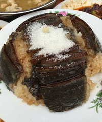 �Ĵ���ɫ��