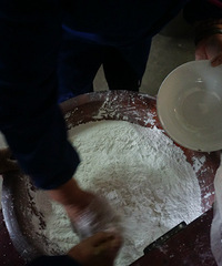 ����ʱ��������Բȫ���̣���̨��Ӧ���ռ�һ��