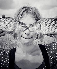 ����ǰ�κ�һ���������� ������С