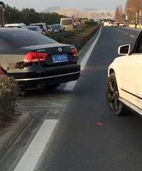 ������ײ���¹�