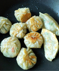 �Ի���̨�ݣ�������β��ܲ��֡���