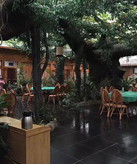 16��3�³�һ����ȥ̩����Ҫ��Ů�ԣ�