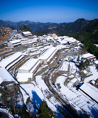 航拍台州市黄岩区屿头乡白石村雪景