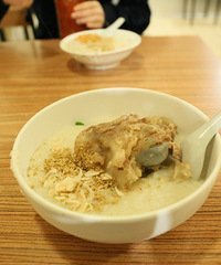 ������·�����̡�·��Ь����ĳ����ռǡ�������·������