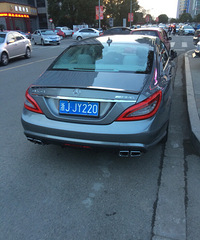 ż����װ��ͽ �⳵��ţ��