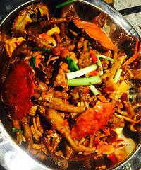 ���ֶ���з�ҡ��о�����ҵ���з�е�����