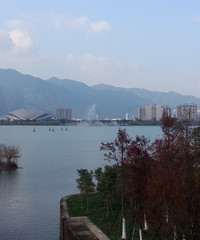 б����ˮ��¥̨