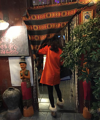 ���۾�����