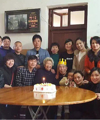 �������ϱ�90���ٳ�����˵�����ף������������