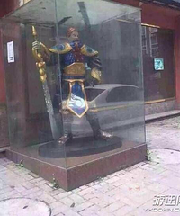 ��Ѯ��̫���LOL���׵���