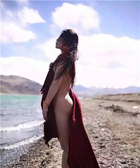 Ů�ӱ���������ʥ����׿Ӻ��������