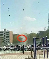 Сѧ�˶���ͻ�������� ѧ�����������׸�