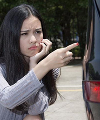 ������ײ �Է����ݱ�������Ӧ��ȥ�δ�