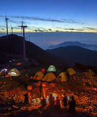 6��19������ɽ¶Ӫ���˿��ճ�