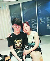 Σ��һ�̣���ĸ������ѡ���úܶ��˺���