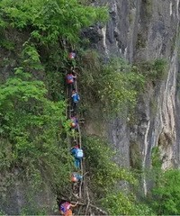 �����ϵĴ�ׯ���뿿������