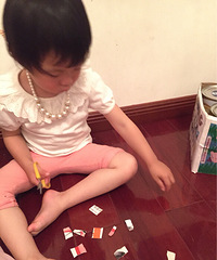 �������