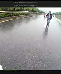 离婚路上 丈夫不顾妻子反对做了件事 妻子说 不离了