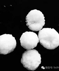 ������ı���ͻϮɽ�����һ�ǧ������