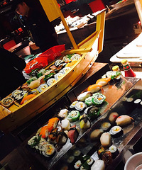 ҫ�һ�������˽��ǵĹ��£�һ����ʳ��ƭ�պ�