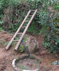 �ֽ�����˿����ѹˮ�� ��3���к�����ʬˮ��