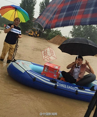 ������Ƥ��ͧ�ھ������ ��ˮҲ����ס���Ľ���