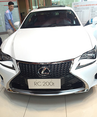 ���Լݱ��桿��������־��������˹