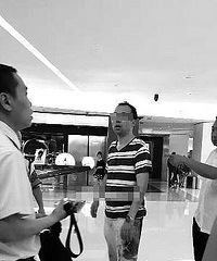 �����廪��ʿ͵�Ķ���Ů��ȹ�� ������ץ