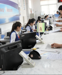 �����ֳ��ձ����ˣ���ȫ���ǰ׸����չ�˾��Ǯ