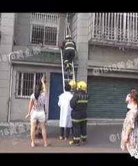 �������ţ���������ֱ�Ӵ�С�������£��������