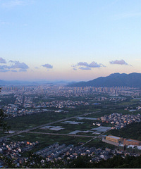 ������ɽ  һ����ɽС