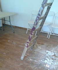 ��Լ�İ��˴徿���Ƴ���ɶ�����ð����˶�Ա��Ը�Լ���Ǯס����