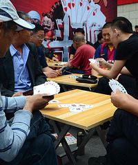 ������Ҳ�������˶��ˣ����й�����֤��ʦͷ�Σ������ܽ�500��