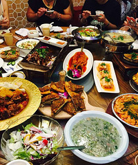 �����������ԳԷ�����һ�ҳ�������˹��������ɫ��������