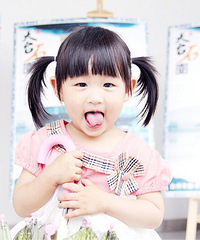 ��ʵ��������Ц��