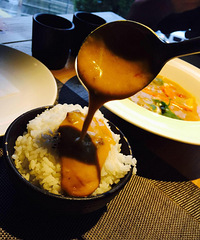 һ���˾������Ǹ��Ըɵ�һ���׷�