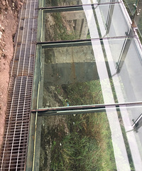 穿岩十九峰玻璃栈道