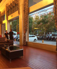 ���ƹ�չ��Ʊ��+�ȳԷ�