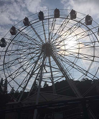 һƱ��ת��ɽ��԰