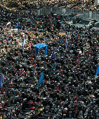 ���ڽ�Ħ֮��