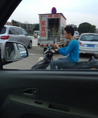 ����������