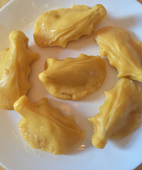 �����ϴ�  ������ͨ��Ӧ����ô˵