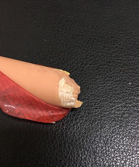 ���ȳ��ϵİ�ɫ��ʲô