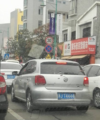 ��ͷ�ó�������