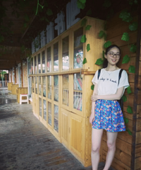 91��Ů��ʦ 163cm ·�� ����