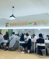 【黄岩奥特莱斯穿着婚纱去秋游】
