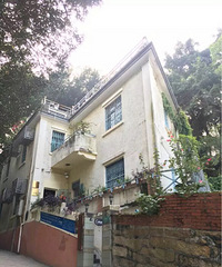 七拐八拐终于把住宿安定下来了