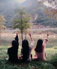 吃饭旅行走走停停  愉快的周末行